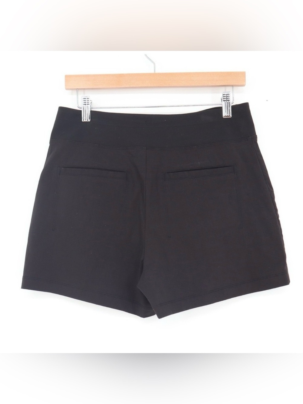 Athleta Trekkie North Short Black Biking Travel Athletic Size 12 - Picture 4 of 6